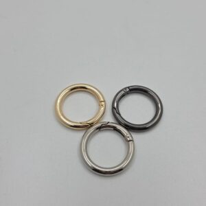 Argolla Mosqueton de metal circular Grande