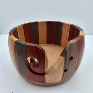 Cuenco lanero de madera